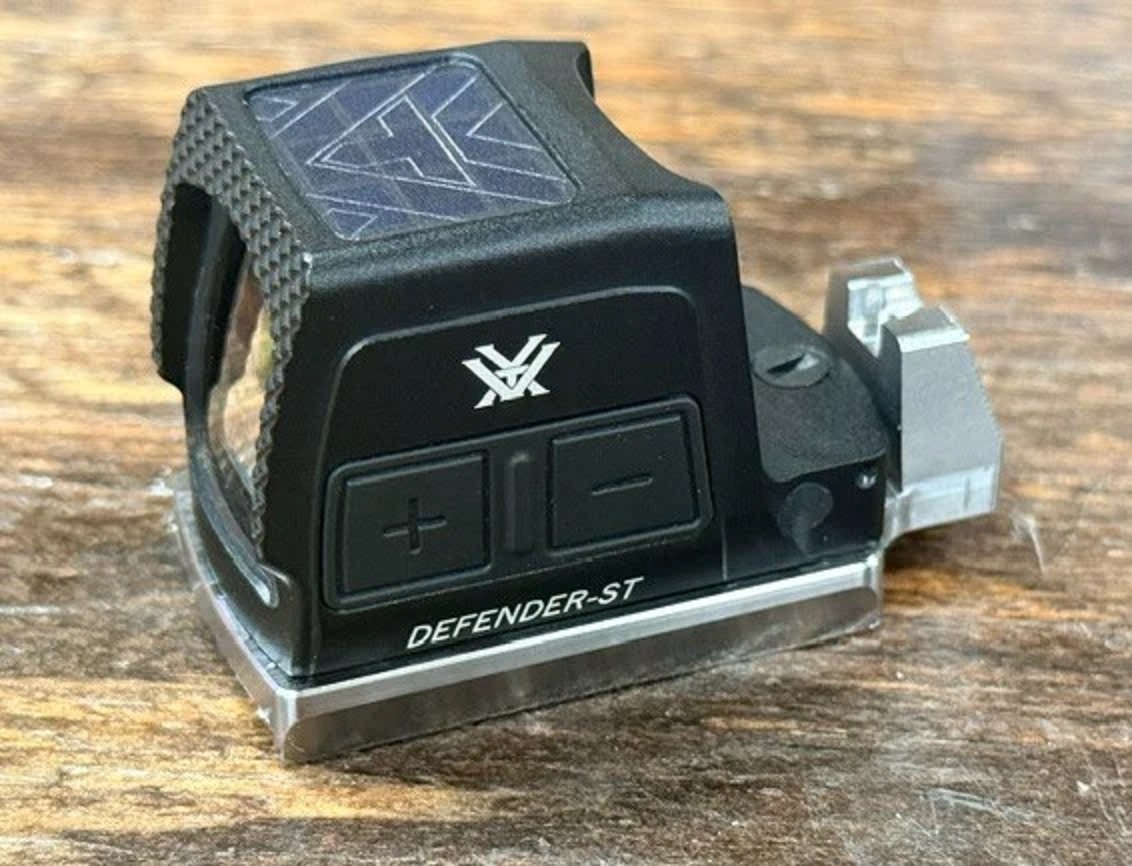 Hales Machinery’s Alpha Foxtrot Optic Plate | The Gun Shop